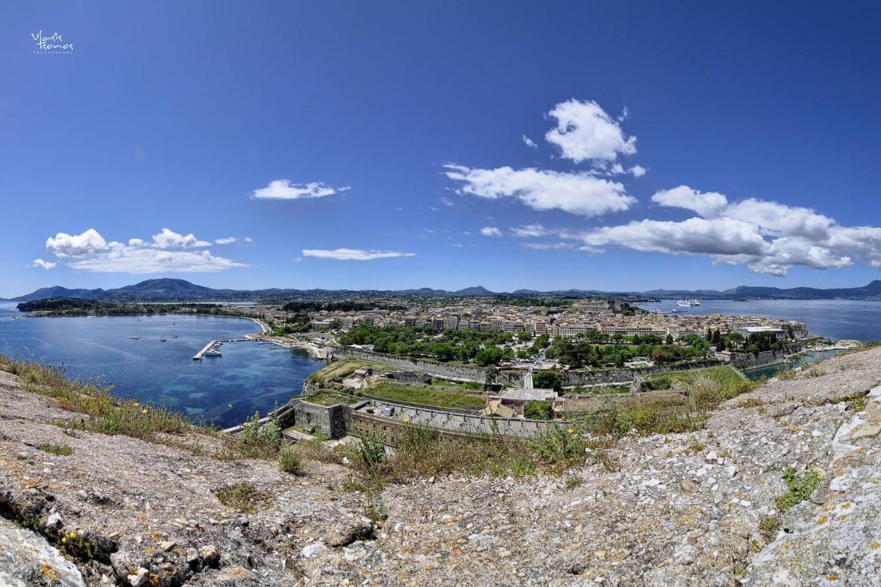 Saroko * Corfu (city)
